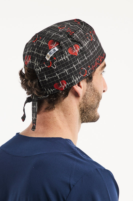 Calot médical – Bleu marine imprimé stéthoscope – Cheveux courts