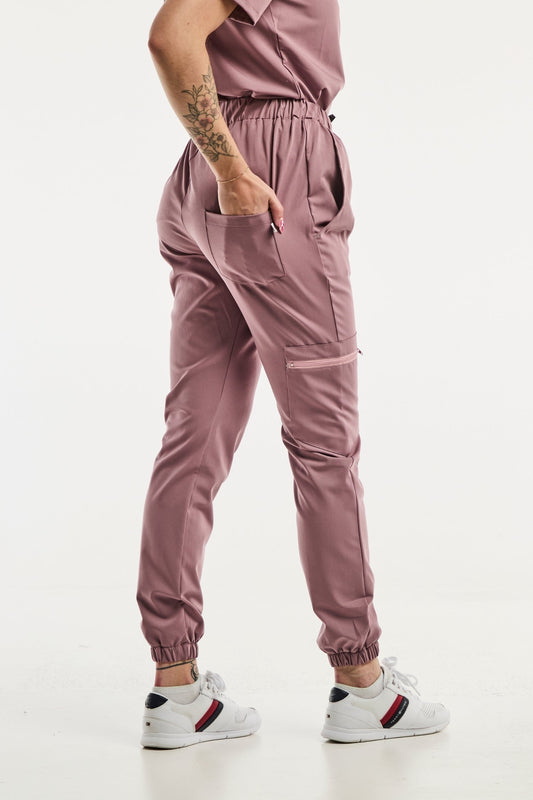 Slimfit– Pantalon médical – Rose